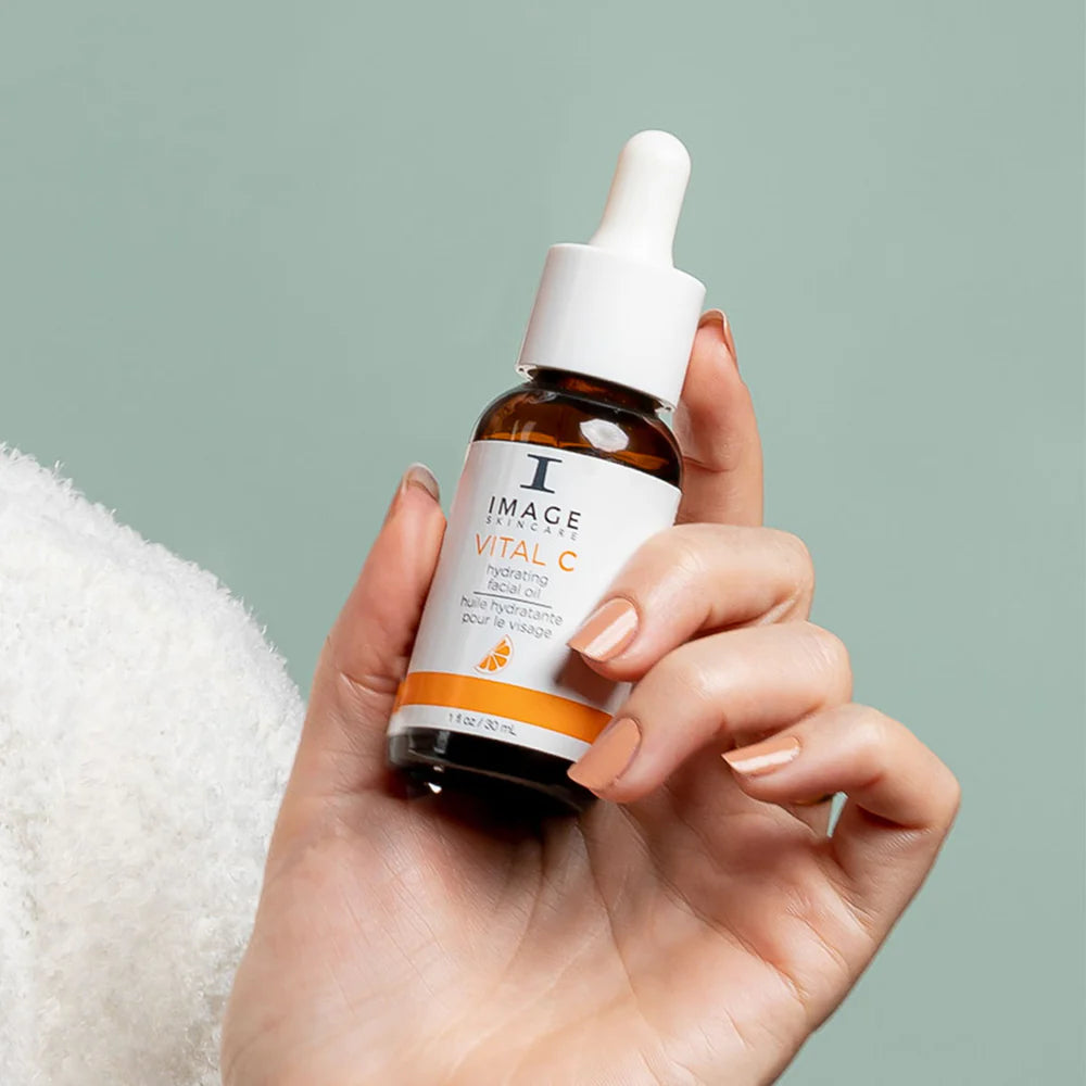VITAL C Hydrating Facial Oil shop direct from Image Skincare