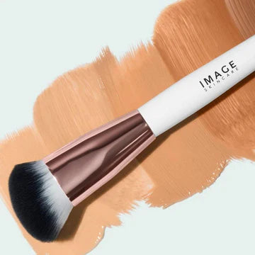 I BEAUTY Flawless Foundation Brush Shop online Ireland